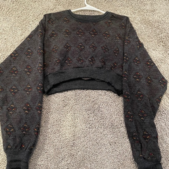 Urban Outfitters Sweaters - Cropped Urban Outfitters Sweater